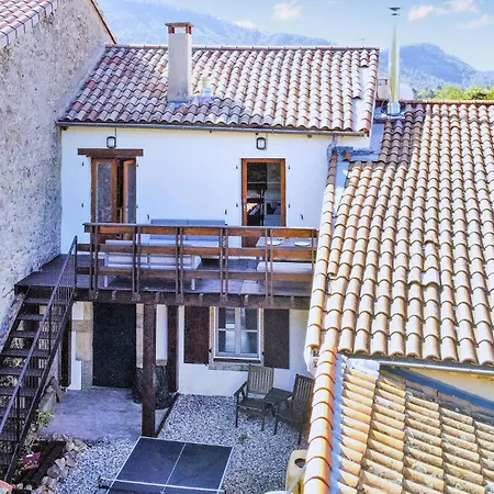 Holiday home 2 Bedroom Lovely In St,etienne De Boulogne Saint-Etienne-de-Boulogne